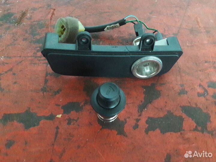 Прикуриватель SsangYong Actyon 2 2011 201006520