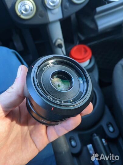 Объектив sony e 35/ 1.8