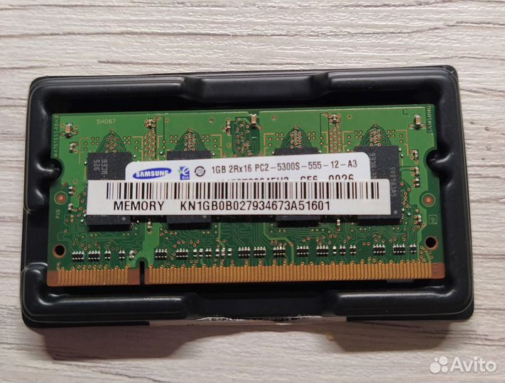 Модуль памяти DDR2 sodimm 1GB