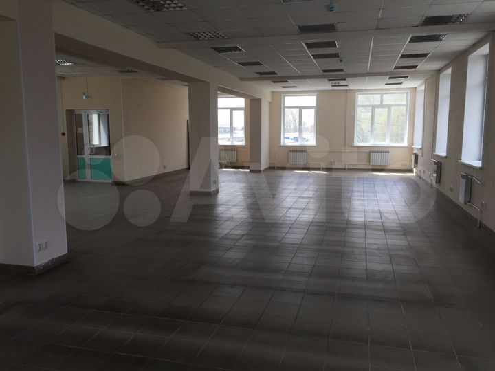 Торговая площадь, 130 м²