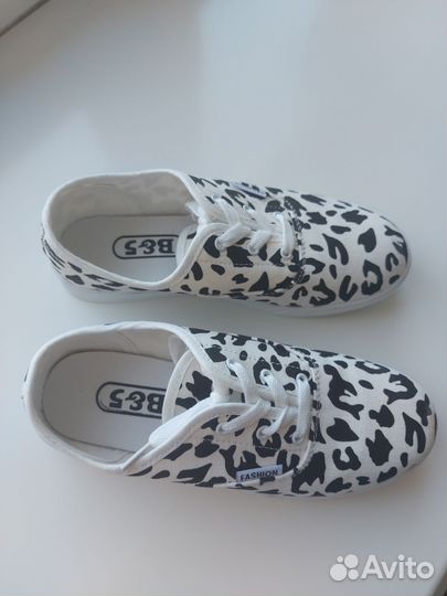 Кеды женские новые