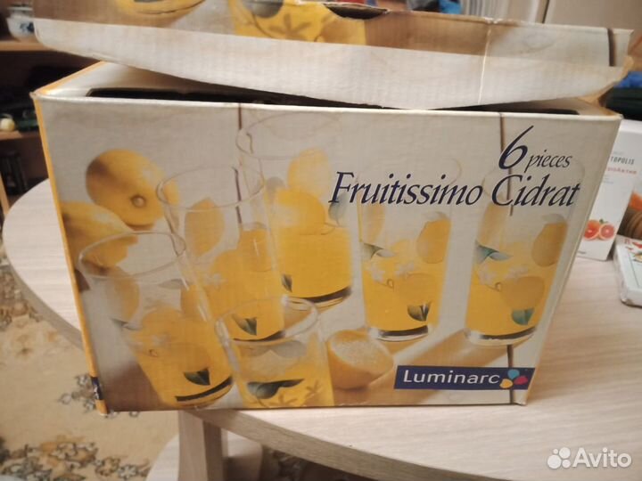 Набор стаканов