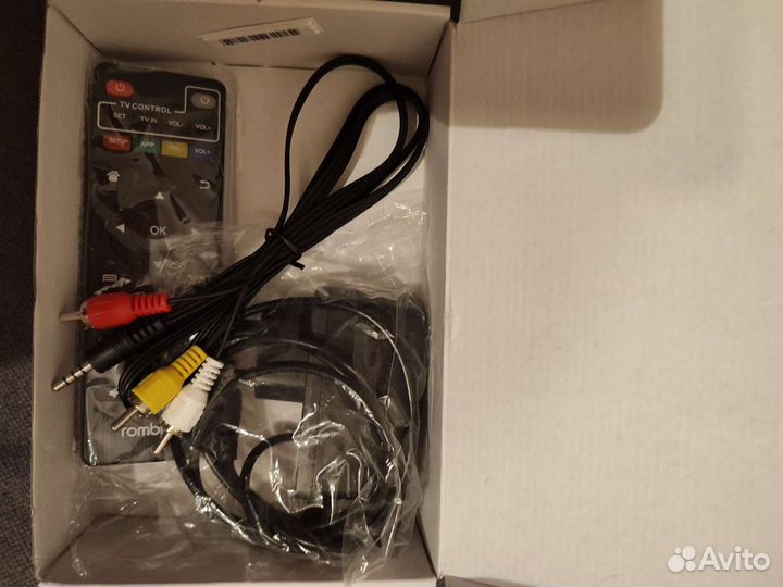 TV приставка медиаплеер Rombica smartbox v700