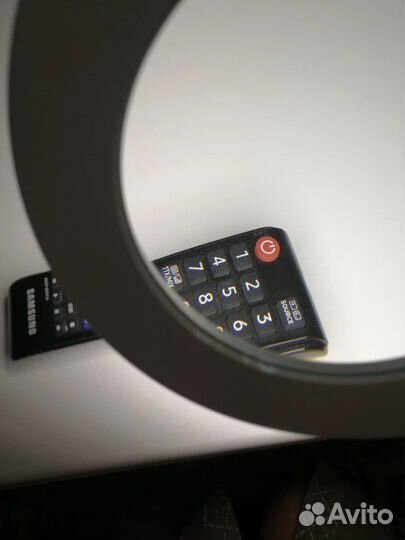 Лупа с увеличительным стеклом лампа