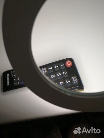 Лупа с увеличительным стеклом лампа