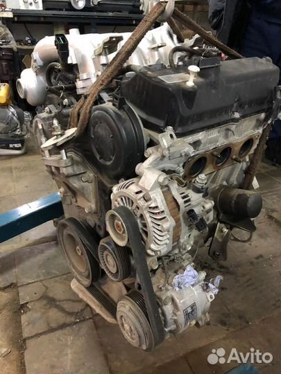 Двигатель Mitsubishi 6B31 в разборе