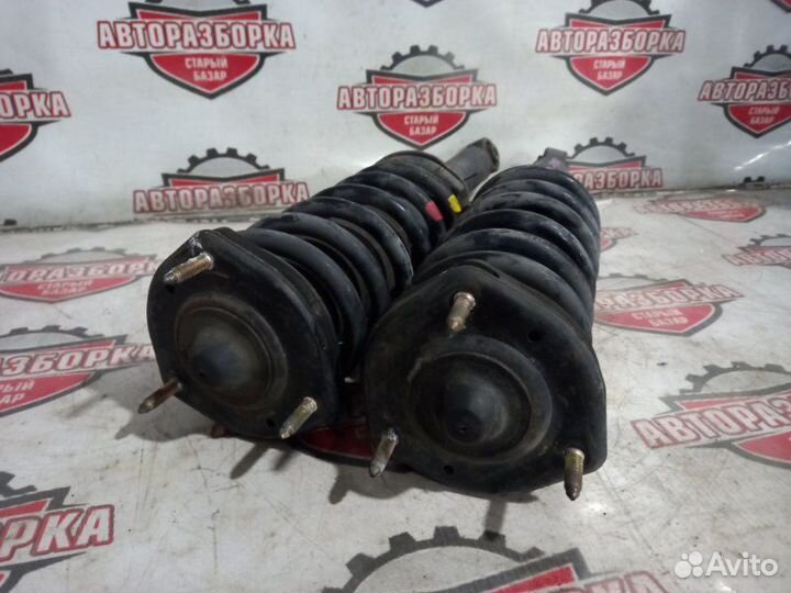 Стойка передняя Toyota Chaser GX100 1GFE 2001