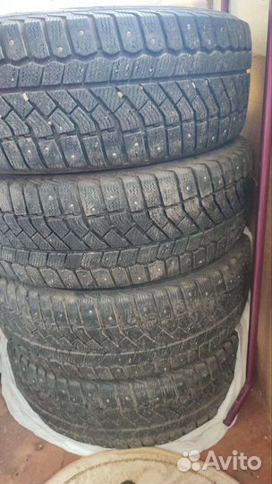 Viatti Brina Nordico V-522 205/60 R16