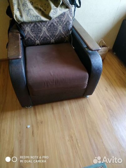 Диван и 2 кресла