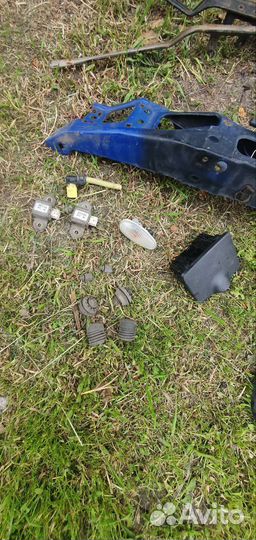 Запчасти mitsubishi Airtrek(Outlander 1 поколение)