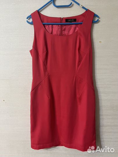 Платье женское