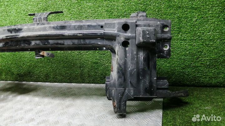 Усилитель бампера Opel Antara Передний