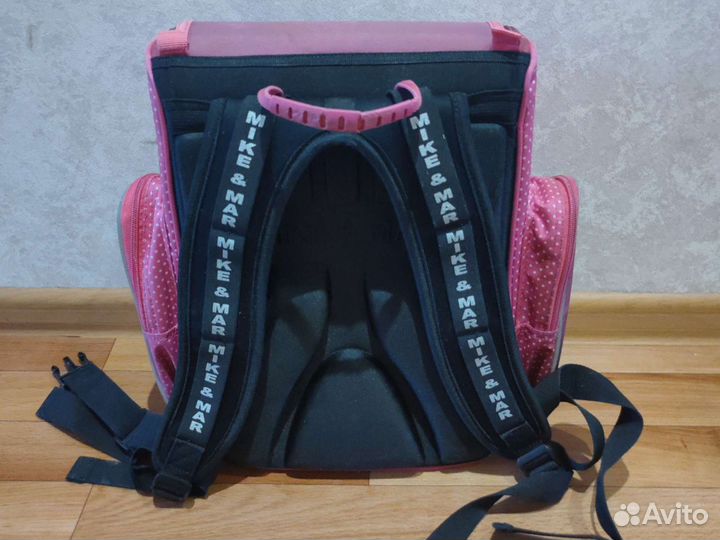 Школьный рюкзак