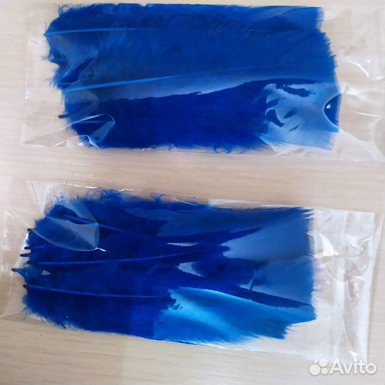 Перья синие 12 - 14 см