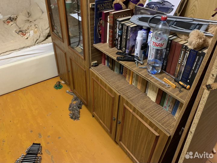 Стенка в гостиную