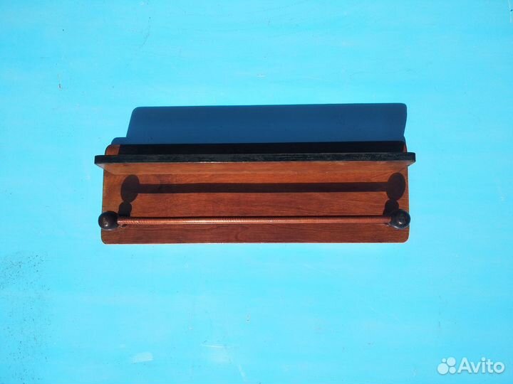 Старинная вешалка