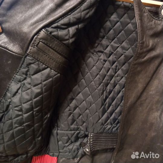 Мотокуртка кожаная