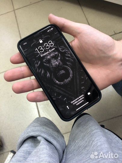 Чехлы для iPhone X