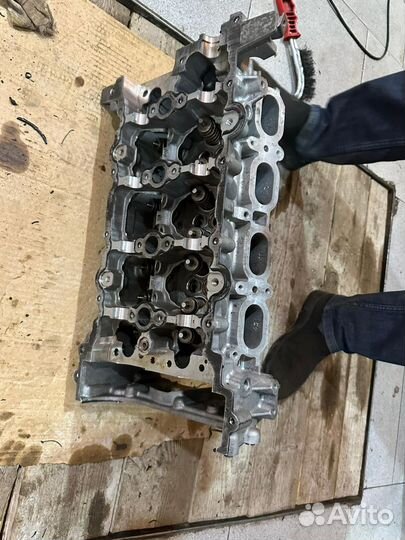 Головка мотора мерседес Е класс W213