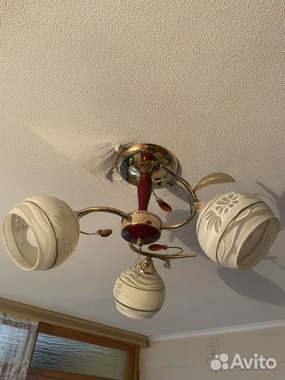 Люстра потолочная бу