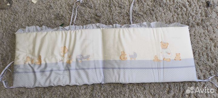 Бортики в детскую кроватку с балдахином