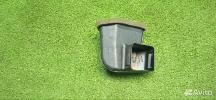 Воздуховод передний правый Nissan Teana 2008