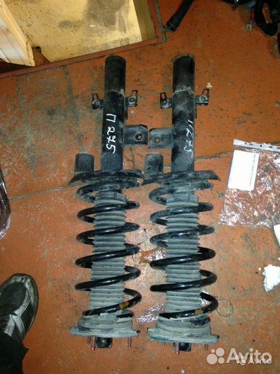 Амортизационные стойки в сборе Freelander 2