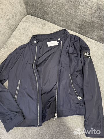 Ветровка мужская calvin klein купить в Москве с доставкой | Личные вещи ...
