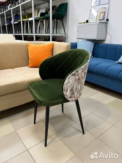 Стулья и столы амелия