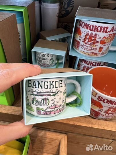 Кружка Starbucks Thailand / брелки Starbucks
