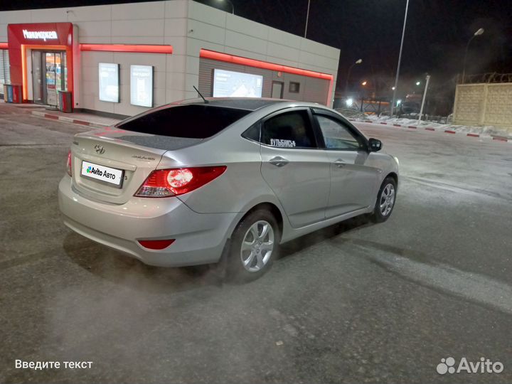 Hyundai Solaris 1.6 AT, 2011, 225 800 км