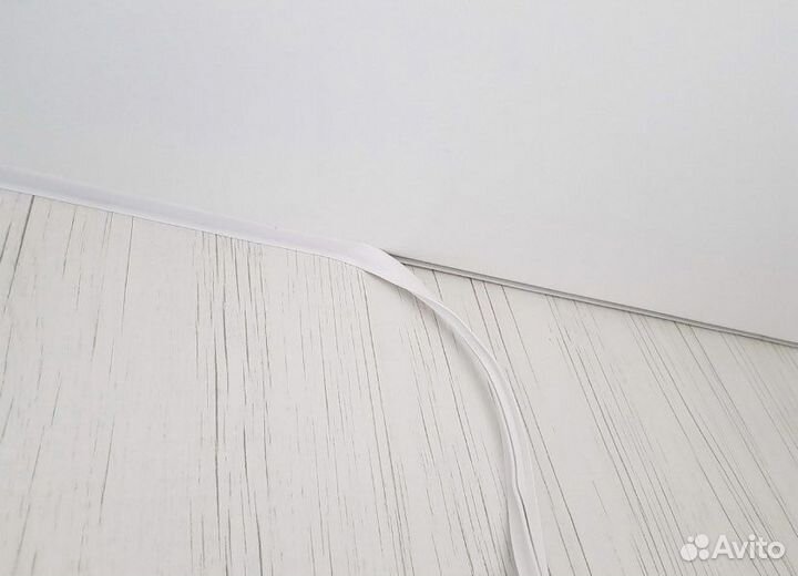 Вставка для натяжного потолка