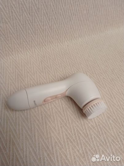 Щётка для глубокого очищения лица