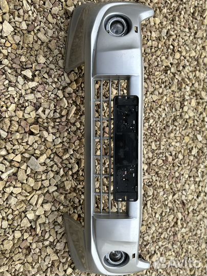 Бампер от Mitsubishi padjero IV