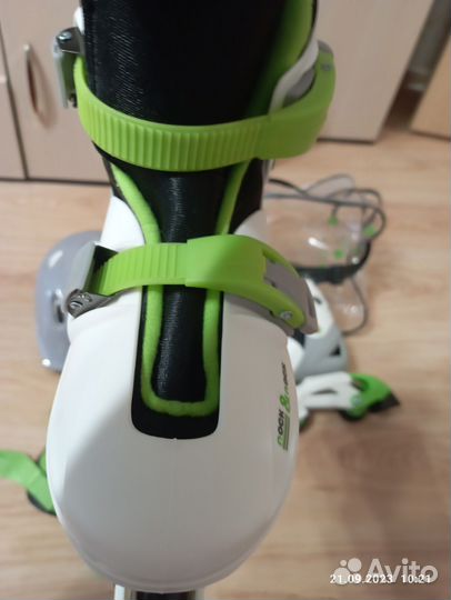 Роликовые коньки+комплект защиты