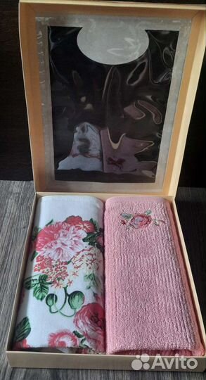 Подарочный набор полотенец