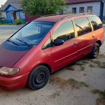 Volkswagen Sharan 2.0 MT, 1996, 259 000 км, с пробегом, цена 177 777 руб.