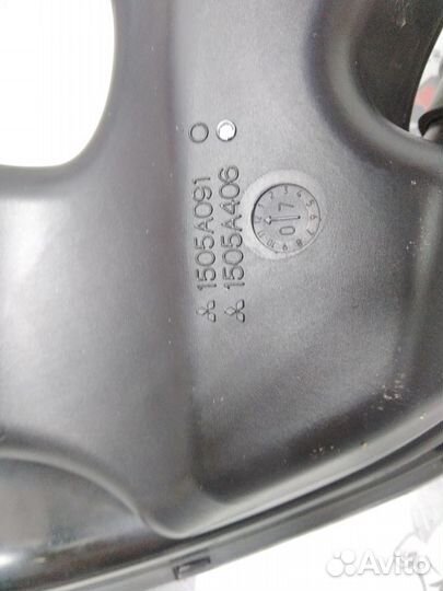 Воздухозаборник Mitsubishi Outlander XL