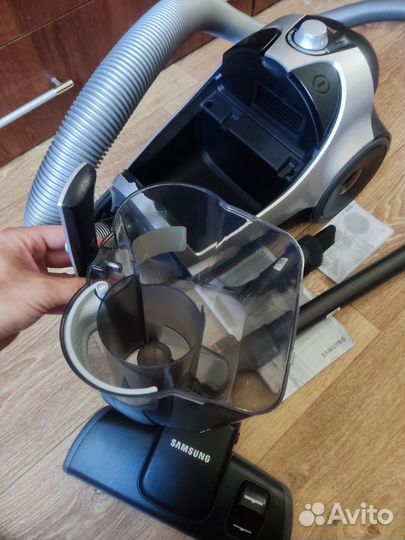 Пылесос Samsung 2200w