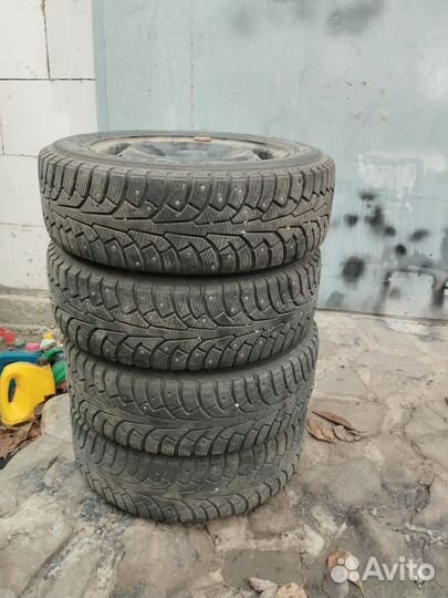 Nokian Tyres Hakkapeliitta 5 185/65 R15