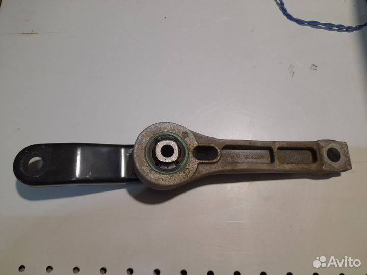 Опора двигателя volkswagen touran, caddy, skoda