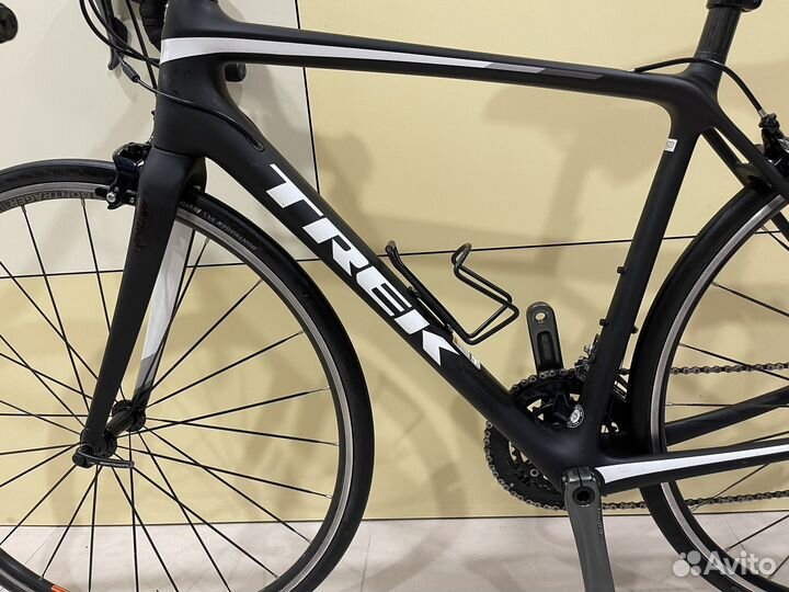 54 Шоссейный Trek Emonda SL4