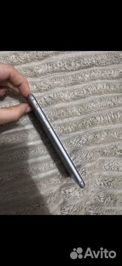 iPhone 6S, 32 ГБ