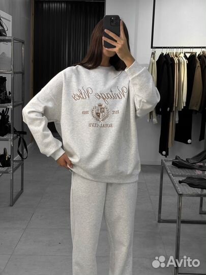 Трендовый костюм женский