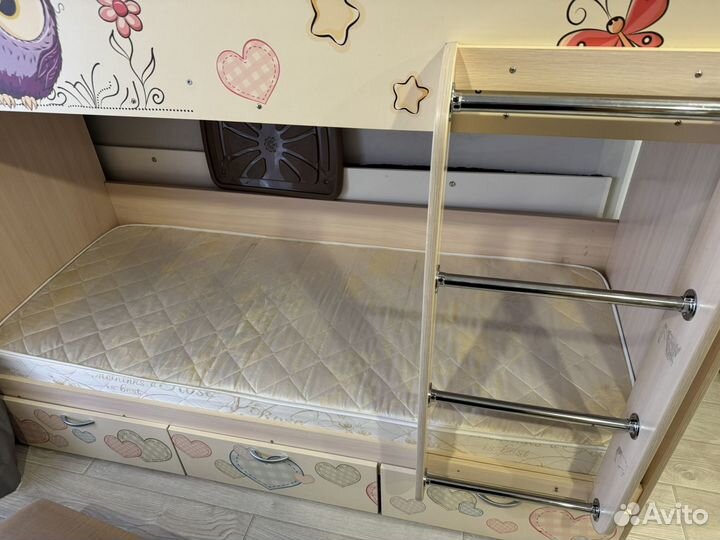 Двухъярусная кровать бу