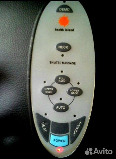 Массажное кресло с пультом и подогревом