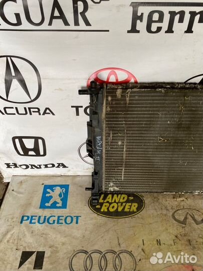 Радиатор основной передний Renault Megane Ii седан