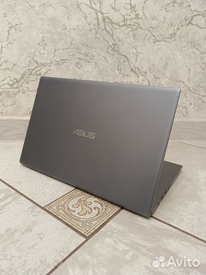 Мощный Asus Ryzen 3 3200u 12гб Full HD