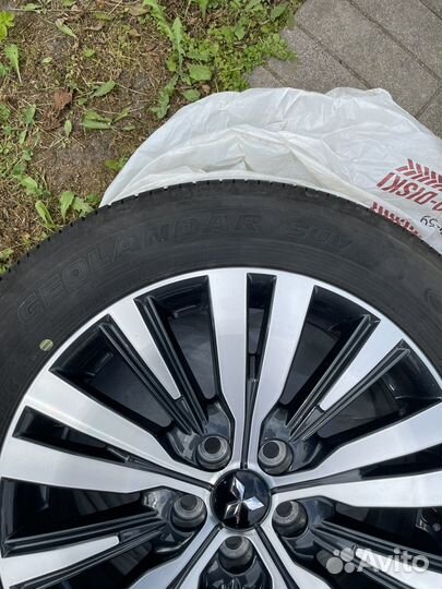 Колеса летние на Mitsubishi Outlander