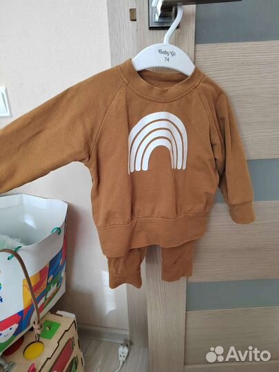 Костюм на мальчика 80